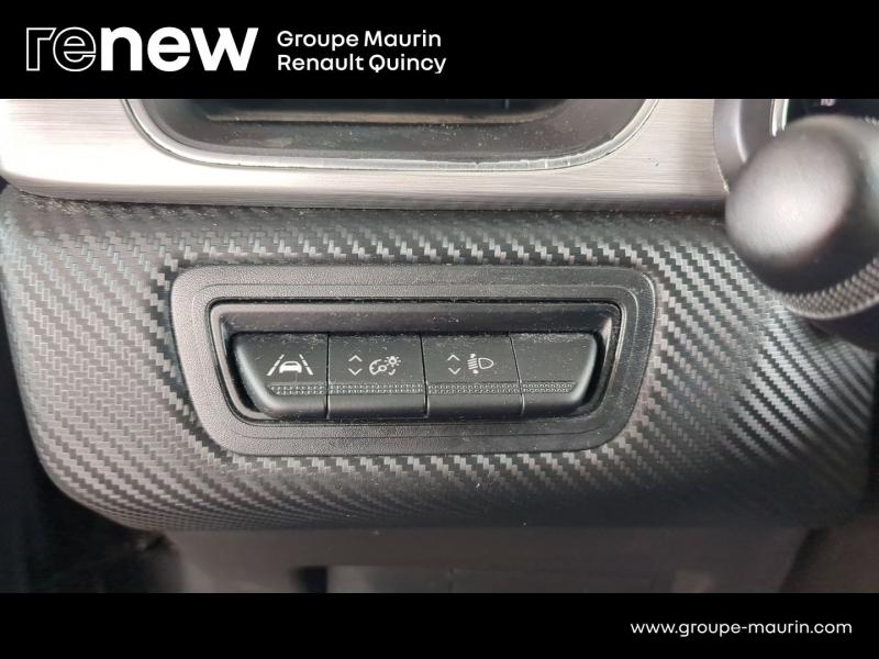 RENAULT Captur d’occasion à vendre à QUINCY-SOUS-SÉNART chez GGF - SAVY (Photo 16)