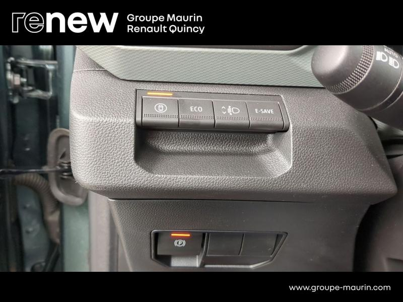 DACIA Duster d’occasion à vendre à QUINCY-SOUS-SÉNART chez GGF - SAVY (Photo 15)